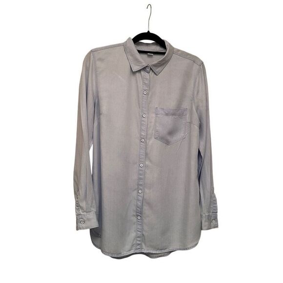 Old Navy Periwinkle blue button up shirt - Picture 1 of 6